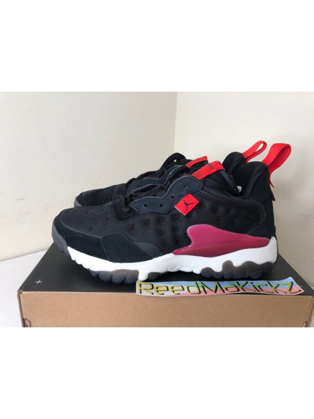 Jordan Delta 2 Bred womens 10.5us